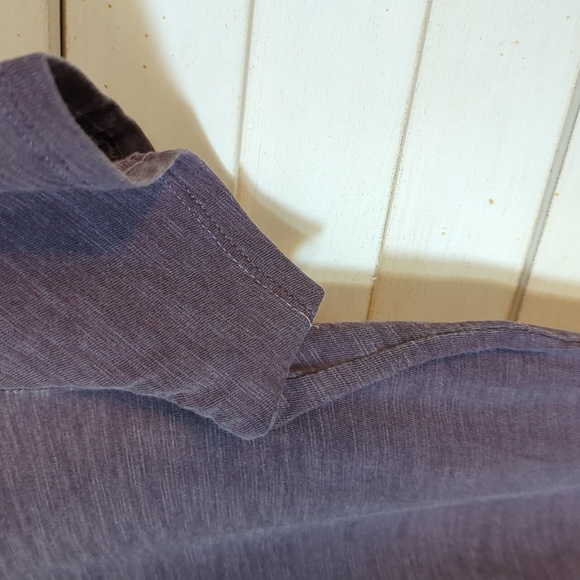 Abercrombie & Fitch and Old Navy t-shirts small - Picture 10 of 12